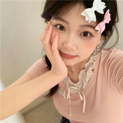 牙齿咬舌头